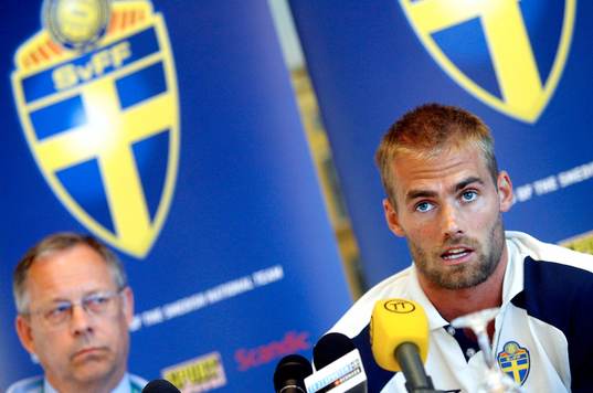 Olof Mellberg och Lars Lagerbäck, förbundskapten