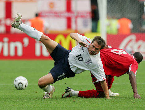 Michael Owen, England och Cyd Gray, Trinidad och Tobago
