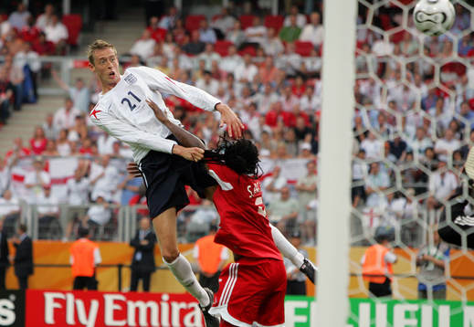 Peter Crouch, England och Brent Sancho, Trinidad och Tobago