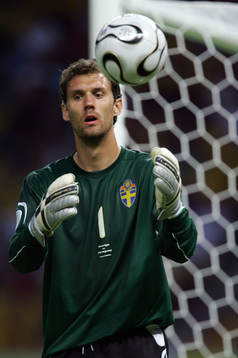 Andreas Isaksson, Sverige, målvakt