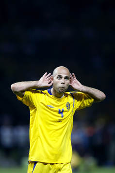 Teddy Lucic, Sverige