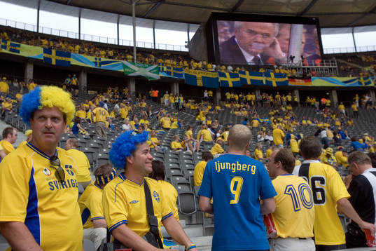 De svenska supportrarna på läktaren var inte missnöjda
