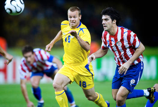 Mattias Jonson, Sverige och Julio Cesar Caceres, Paraguay