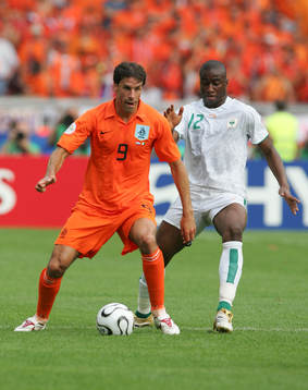 Ruud Van Nistlerooy, Holland och Abdoulaye Meite,