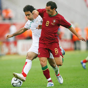 Mehdi Mahdavikia, Iran och Petit, Portugal