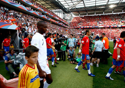 Köln Arena, spelar ingång, presentation