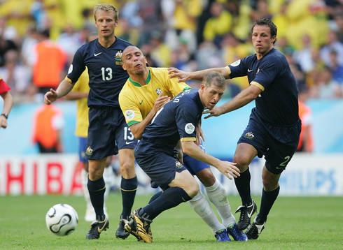 Vince Grella, Ronaldo, Scott Chipperfield och Lucas Neill