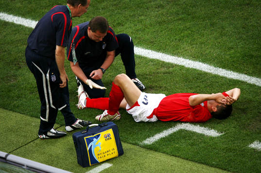 Michael Owen, England, skada, smärta, läkare