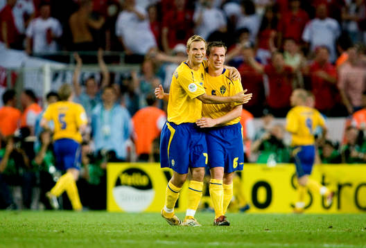 Niclas Alexandersson och Tobias Linderoth, Sverige,  jubel