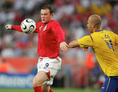 Wayne Rooney, England och Teddy Lucic, Sverige