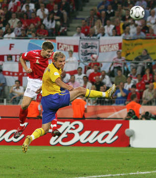 Steven Gerrard, England gör 1-2