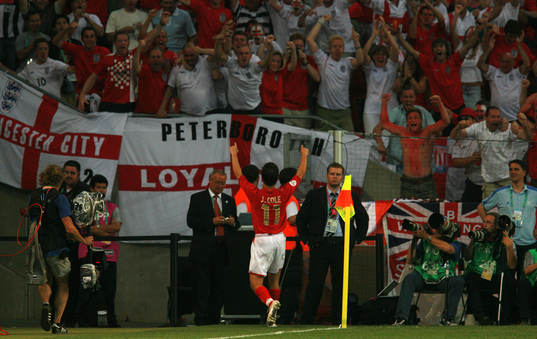 Joe Cole, England (Jubel)