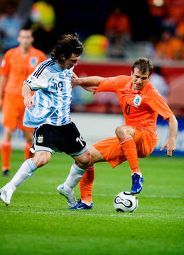 Rafael Van Der Vaart, Holland och Lionel Messi, Argentina