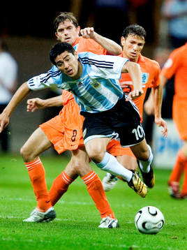 Juan Riquelme, Argentina och Philip Cocu, Holland