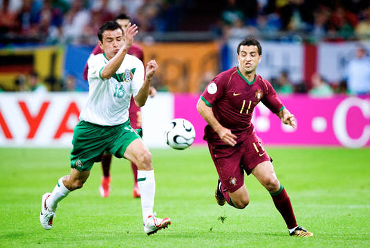 Mario Mendez, Mexico och Sabrosa Simao, Portugal