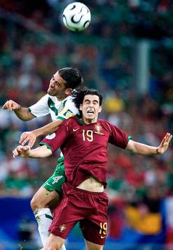 Tiago, Portugal och Rafael Marquez, Mexico