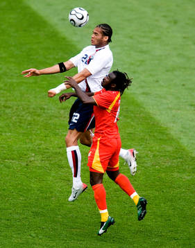 Razak Pimpong, Ghana och Oguchi Onyewu, USA