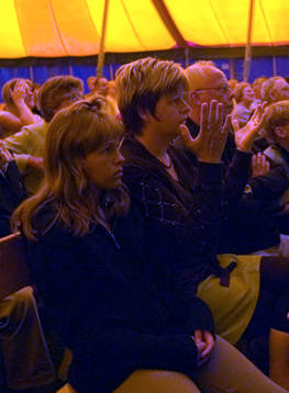 Vannebergamöte 2006 började med support för Svenska