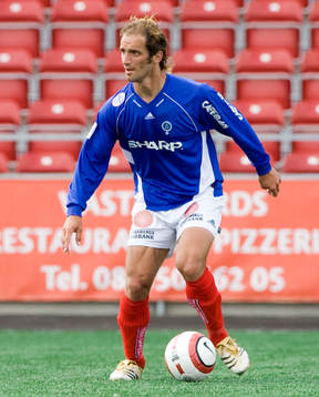 Bläddra bland fler bilder av Fotboll