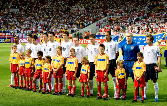 Laguppställning England. Ashley Cole, Owen Hargreaves, Joe