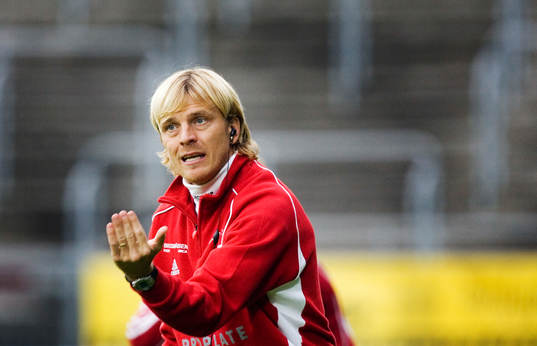 Tony Gustavsson, tränare