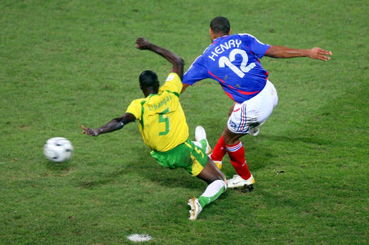 Thierry Henry, Frankrike och Massamasso Tchangai, Togo