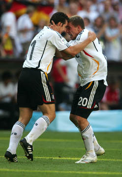 Lukas Podolski och Miroslav Klose, Tyskland (Jubel)
