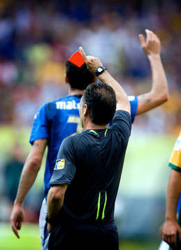 domare, rött kort, utvisning. Marco Matterazzi, Italien,