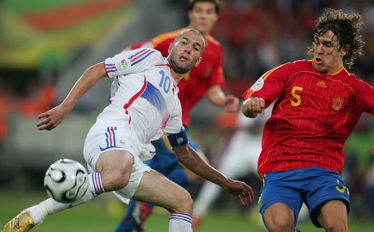 Zinedine Zidane, Frankrike och Carlos Puyol Spanien