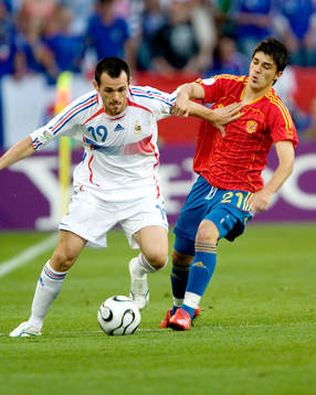 Willy Sagnol, Frankrike och David Villa, Spanien