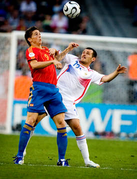 Willy Sagnol, Frankrike och Fernando Torres, Spanien
