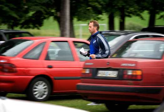 Micke Elving springer ut med vinstpengar