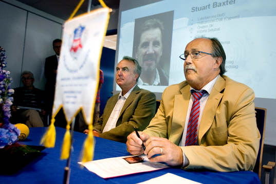 Stuart Baxter blir ny tränare i HIF och Bo Nilsson blir ny