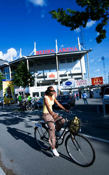 Behrn Arena, stadion, Örebro, cykel, kvinna