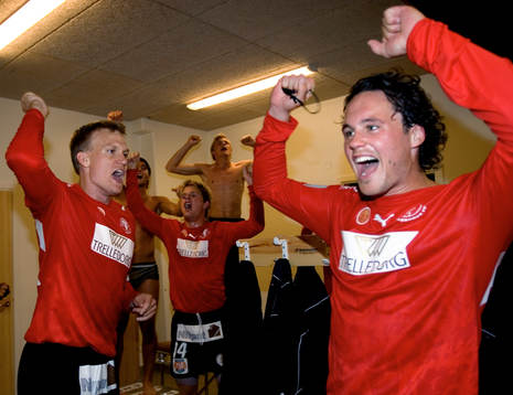 Jubel i omklädningsrummet, Linus Malmqvist med flera