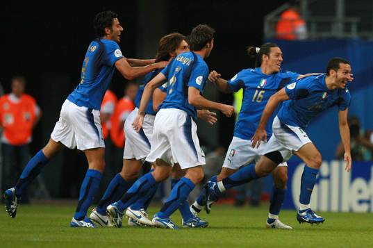Gianluca Zambrotta, Italien (Jubel)