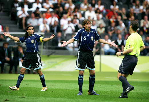 Juan Sorin och Gabriel Heinze, Argentina klagar på Lubos