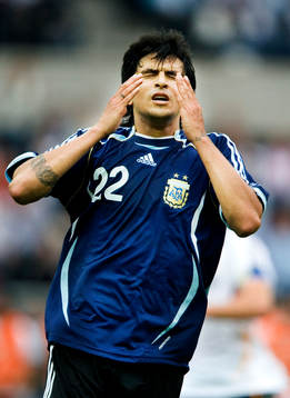 Luis Gonzalez, Argentina, missar en jättechans. depp