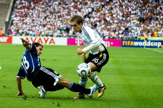 Philipp Lahm, Tyskland och Maxi Rodriguez, Argentina
