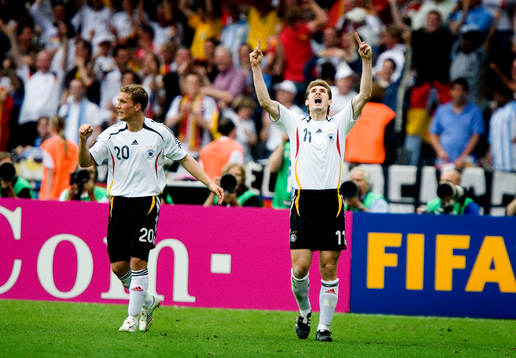 Lukas Podolski och Miroslav Klose, Tyskland, jubel