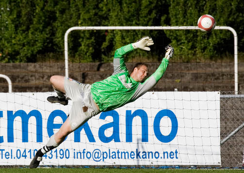 Fredrik Persson, målvakt