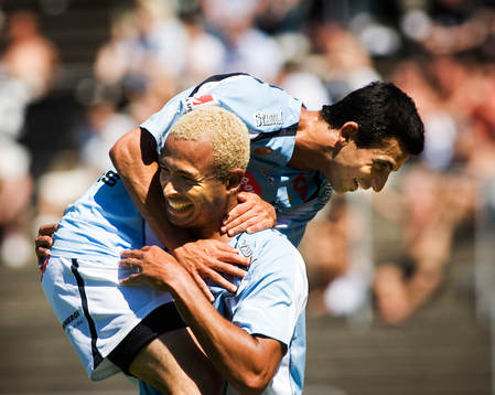 Junior och Behrang Safari, Malmö FF, jubel