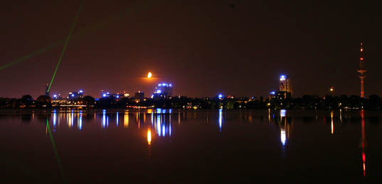 Hamburg, natt, kväll, laser