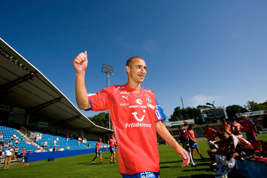 Henrik Larsson på första träningen med Helsingborg