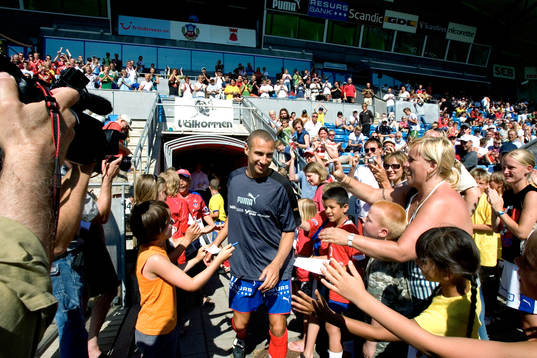 Henrik "Henke" Larsson tillbaka på Olympia