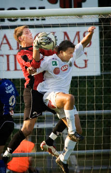 Marcus Sahlman, målvakt, Halmstad och Mathias Woxlin, Gefle