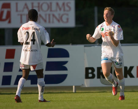 0-1, Kristen Viikmäe har gett Gefle ledningen och grattas