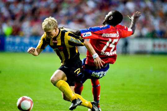 David Marek, Häcken drar Olivier Karekezi, Häcken