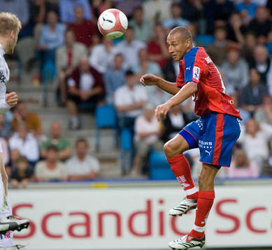 1-1,  "Henke" Larsson nickar in kvitteringen