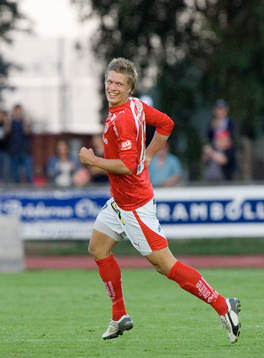 1-1, Viktor Elm, som jublar